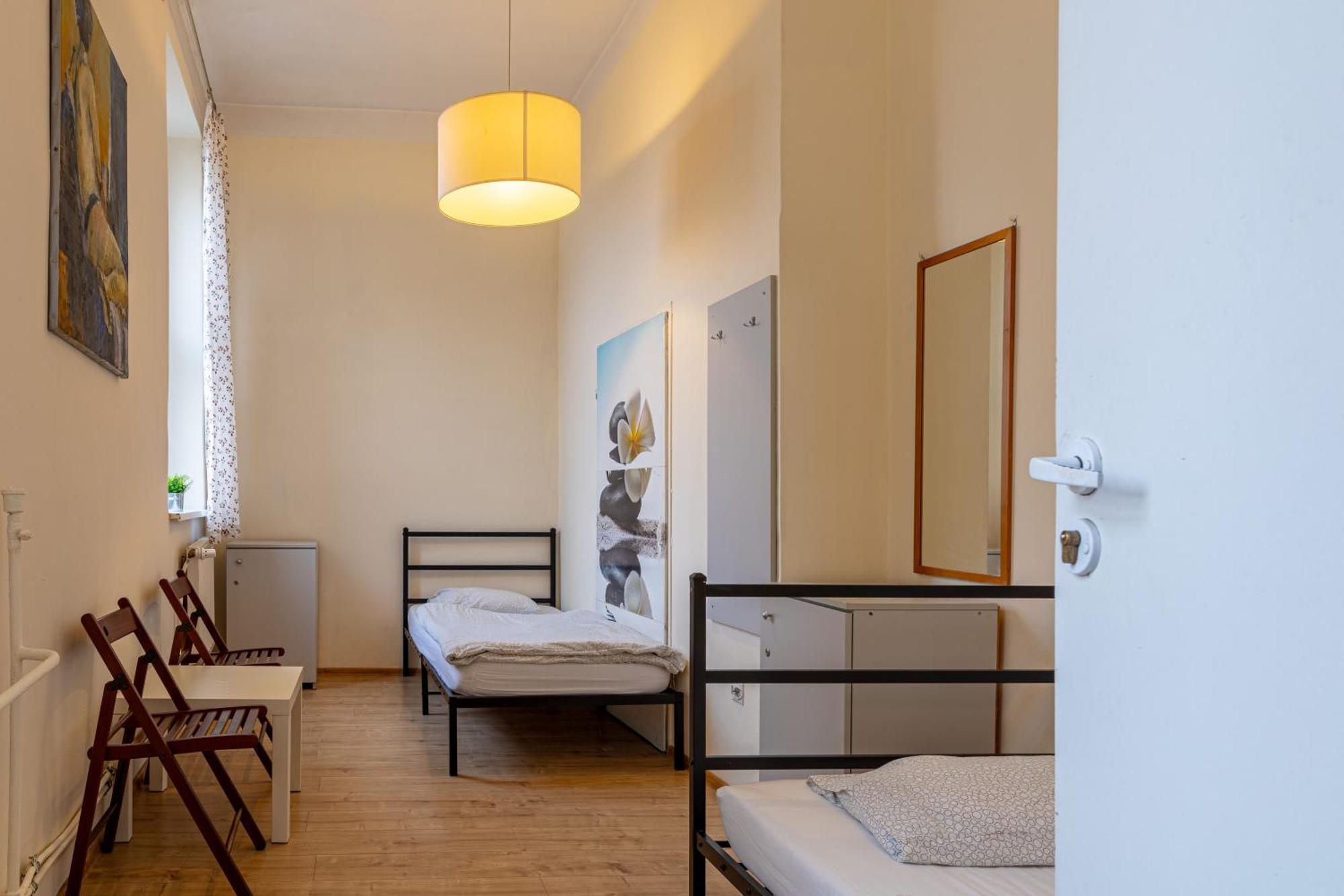 Hostel Orange Plus Stary Toruń Exterior foto